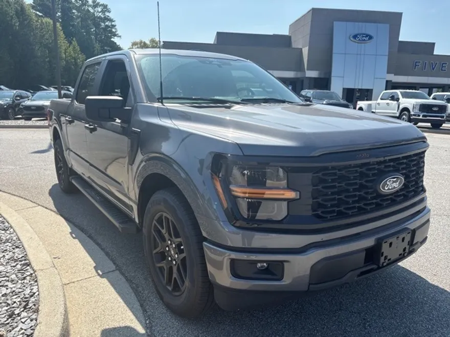 2025 Ford F-150 STX photo 1