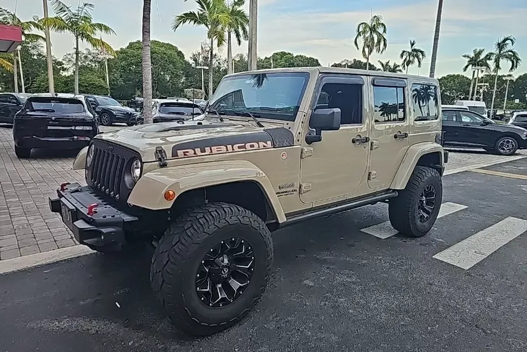 2017 Jeep Wrangler Unlimited Rubicon Recon photo 1
