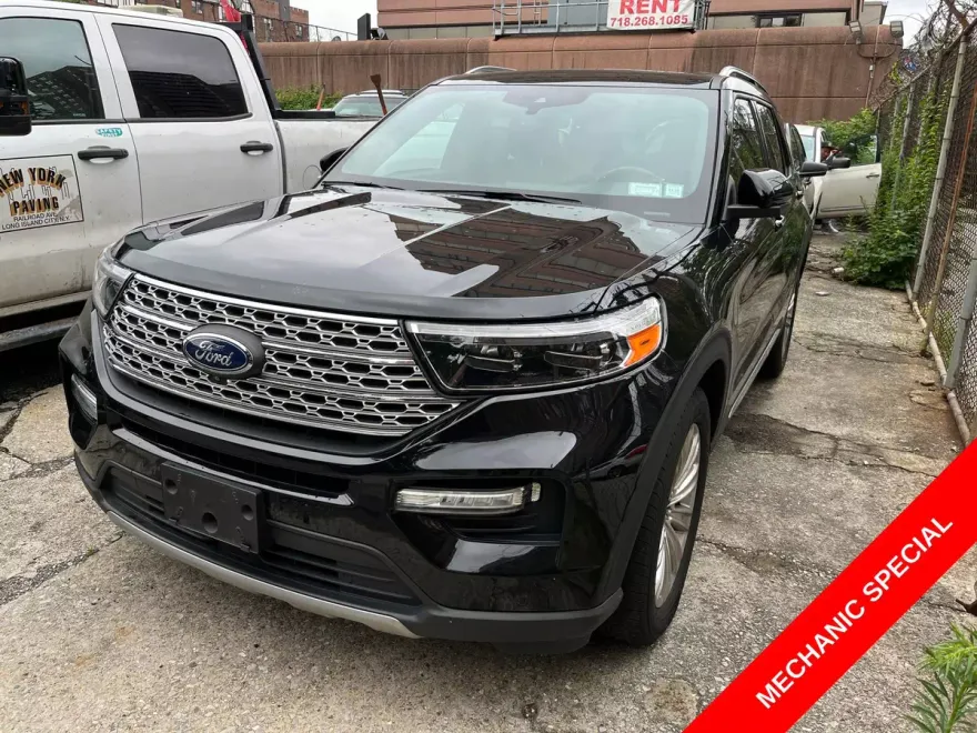 2020 Ford Explorer Limited photo 1