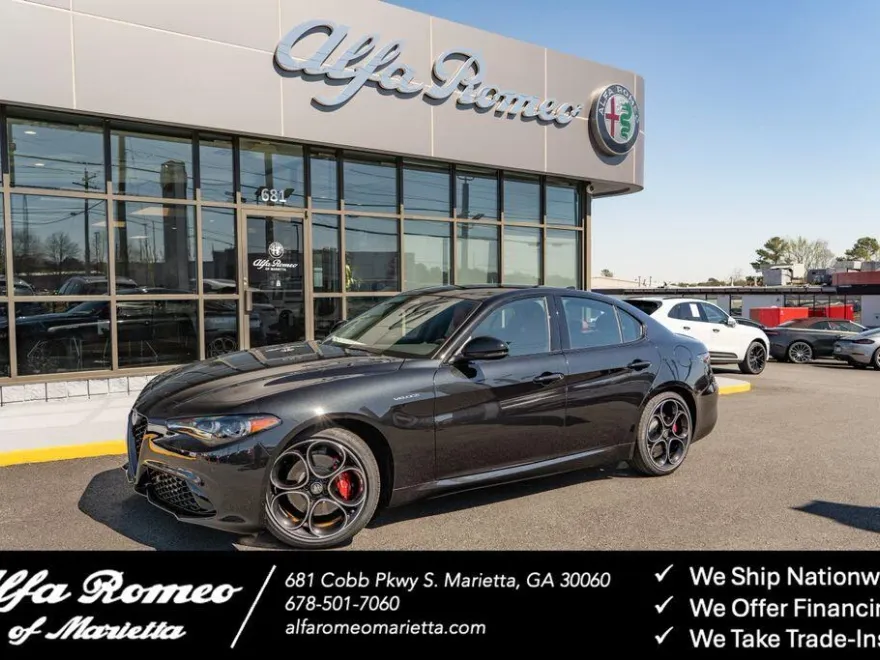 2025 Alfa Romeo Giulia SPRINT photo 1