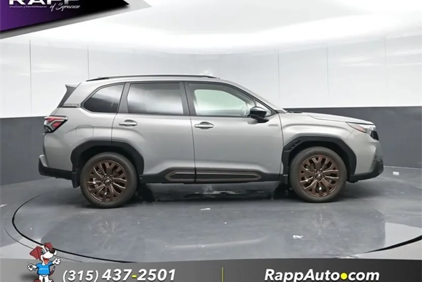 2025 Subaru Forester Sport photo 1
