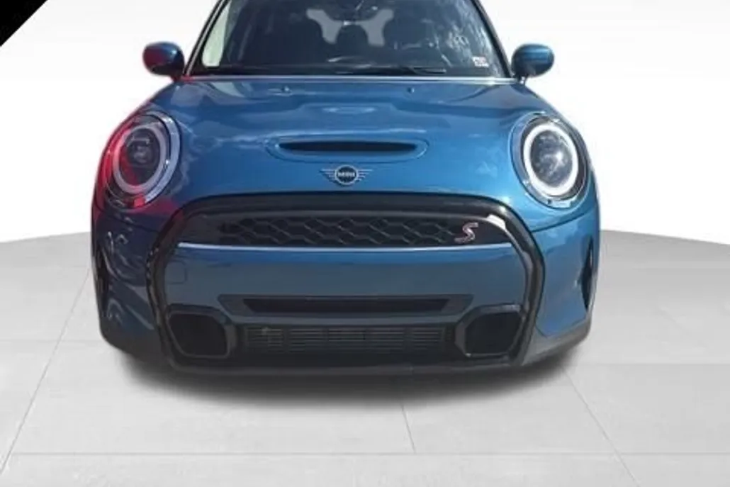 2024 Mini Cooper 4 Door Hardtop S photo 1