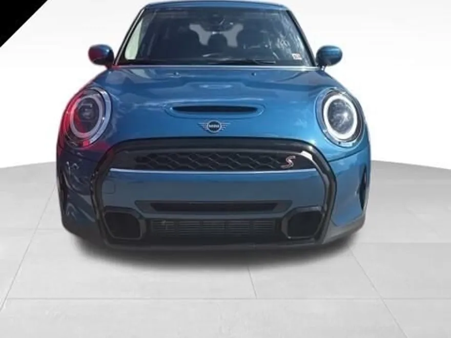 2024 Mini Cooper 4 Door Hardtop S photo 1