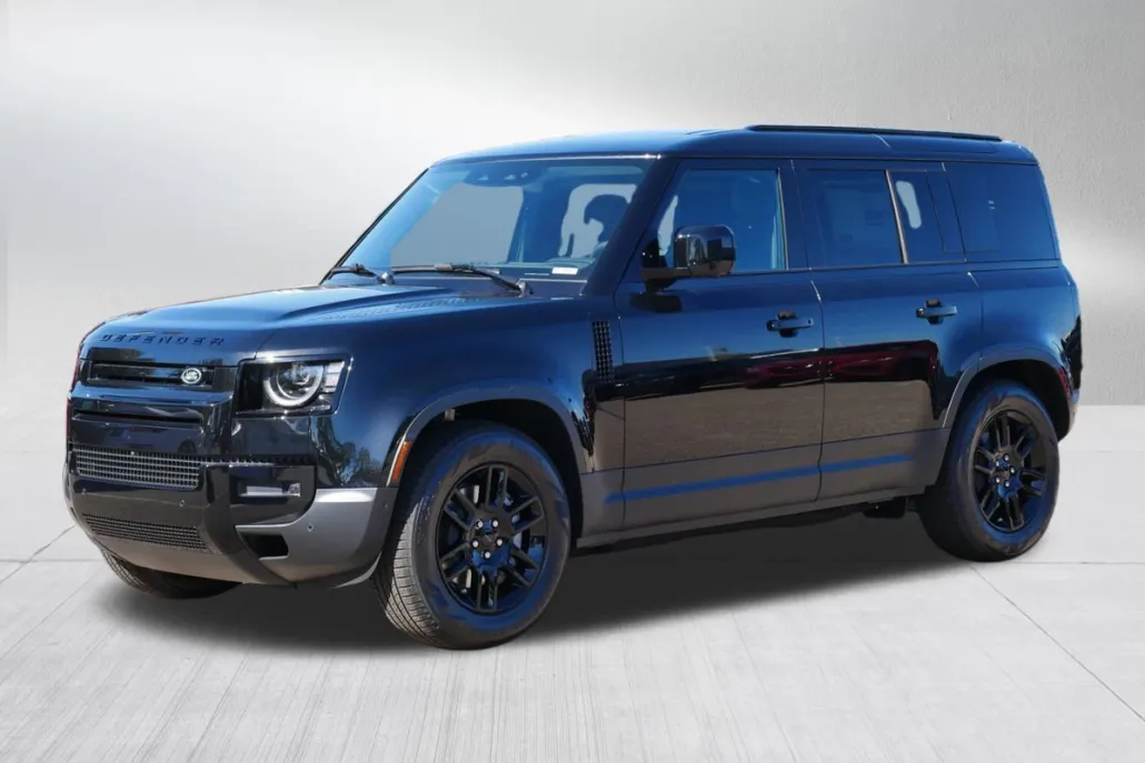 2026 Land Rover Defender 110 S photo 1