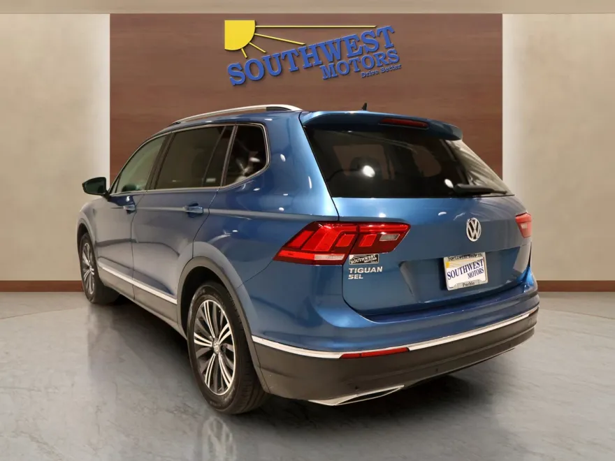 2019 Volkswagen Tiguan SEL photo 1