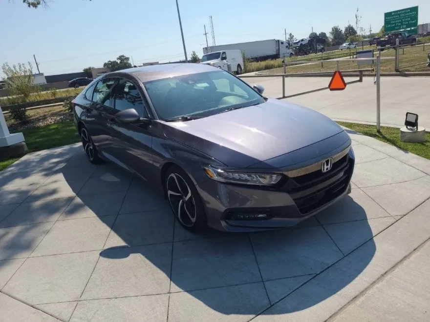 2020 Honda Accord Sport photo 1