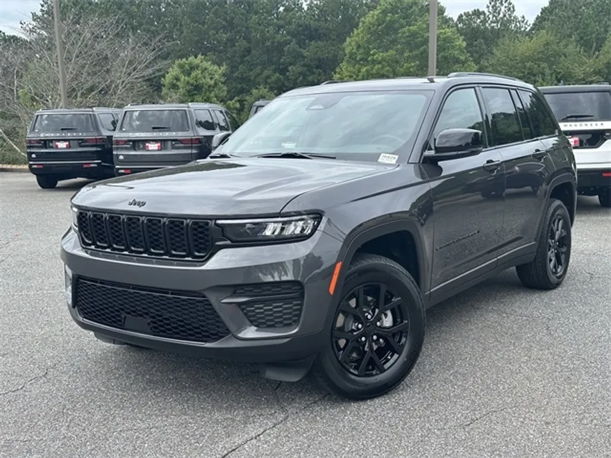 2025 Jeep Grand Cherokee Altitude X photo 1