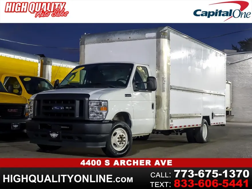 2022 Ford E-350 photo 1
