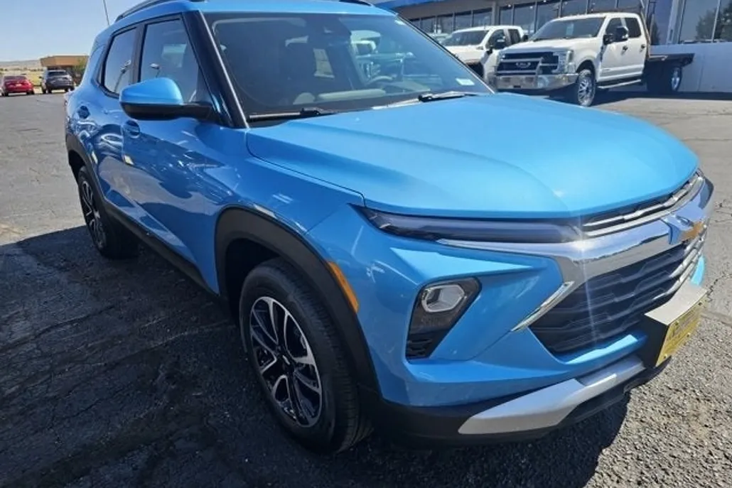 2026 Chevrolet Trailblazer LT photo 1