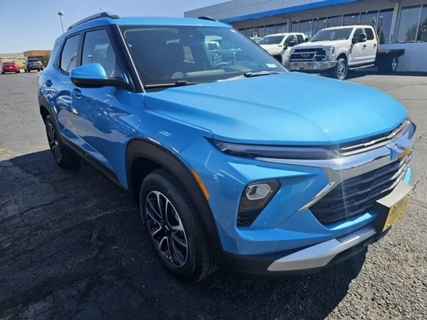 2026 Chevrolet Trailblazer LT photo 1