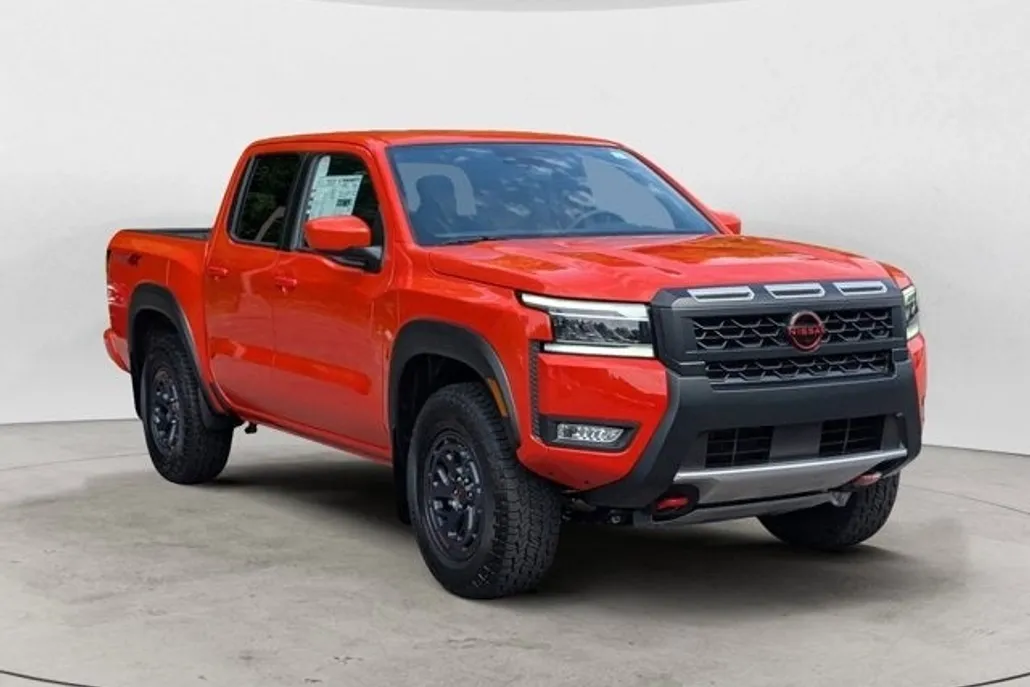 2025 Nissan Frontier PRO-4X photo 1