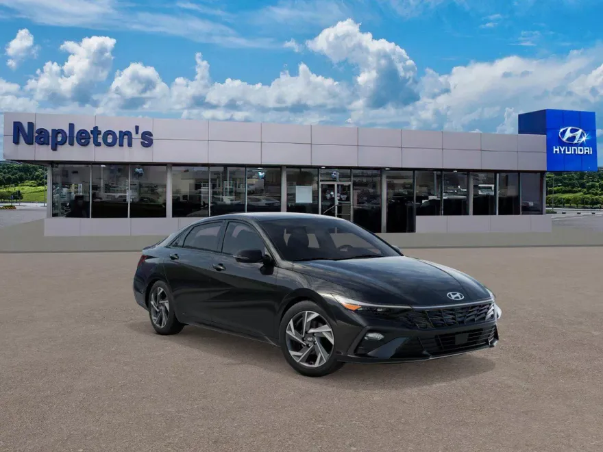 2025 Hyundai Elantra SEL Sport photo 1