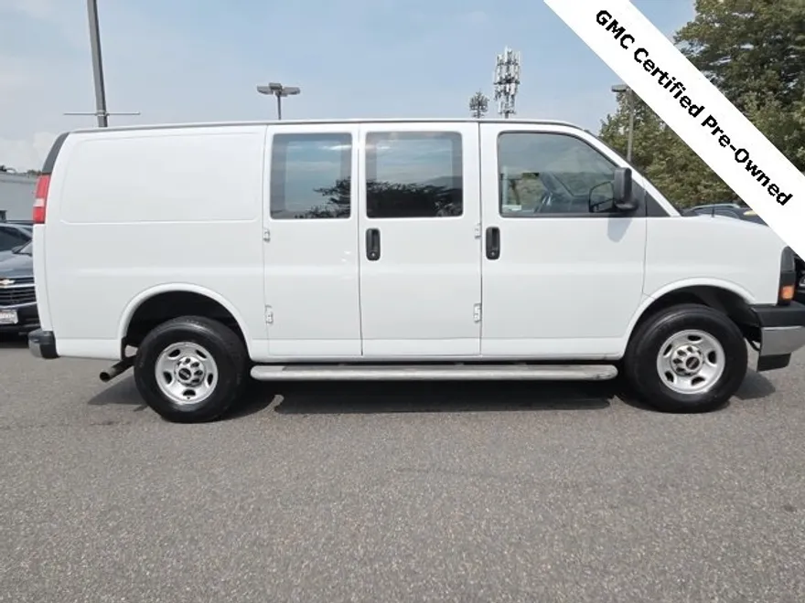 2023 Gmc Savana Cargo 2500 photo 1