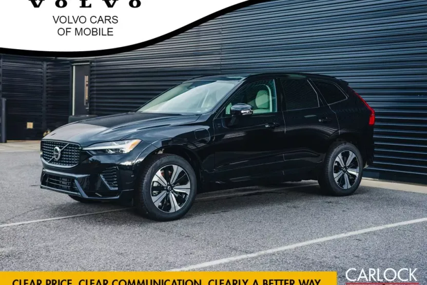 2025 Volvo XC60 T8 Plus photo 1