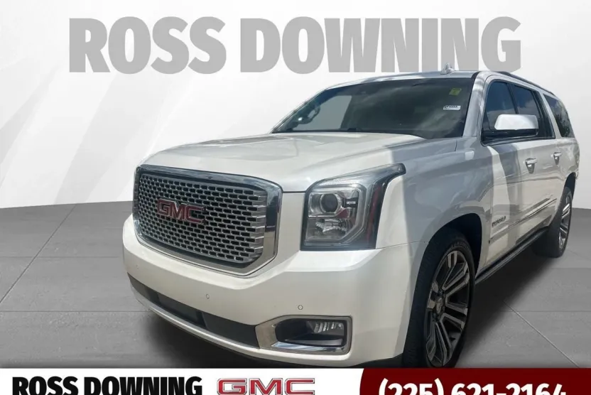 2017 Gmc Yukon XL Denali photo 1