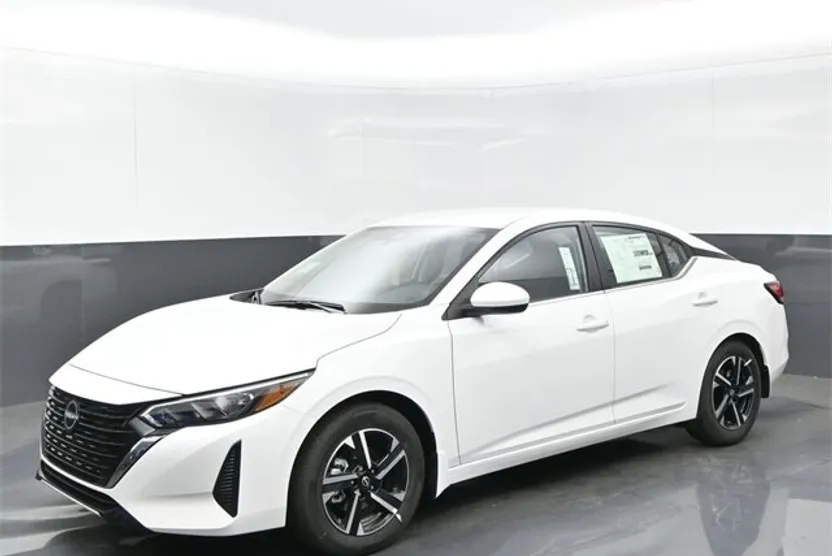 2025 Nissan Sentra SV photo 1