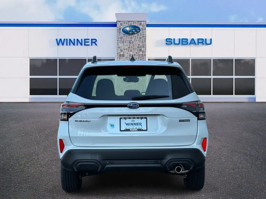 2025 Subaru Forester Limited photo 1
