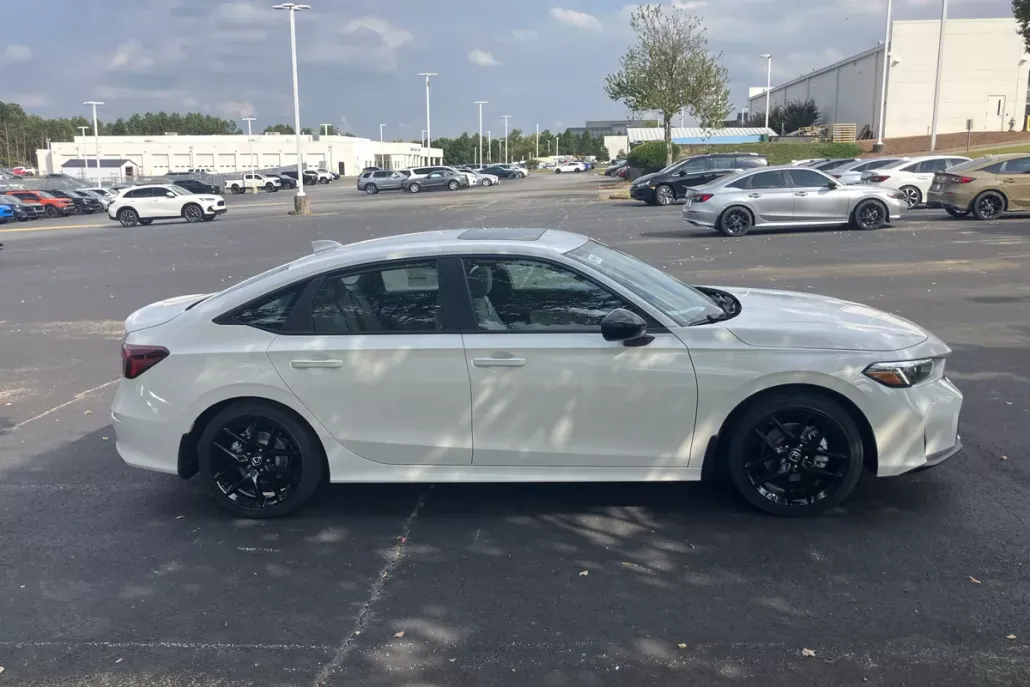 2026 Honda Civic Hybrid Sport photo 1