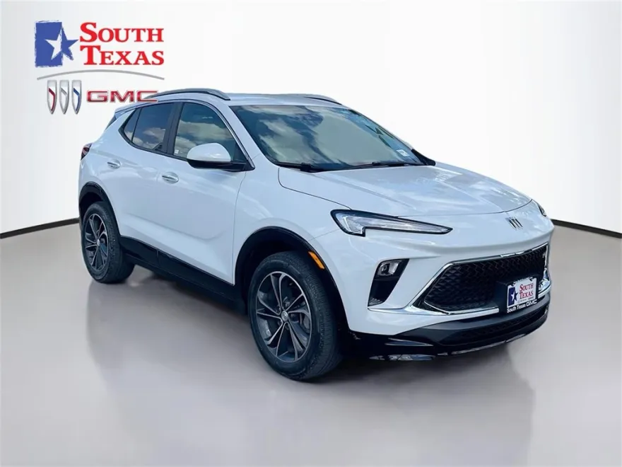 2024 Buick Encore GX Sport Touring photo 1