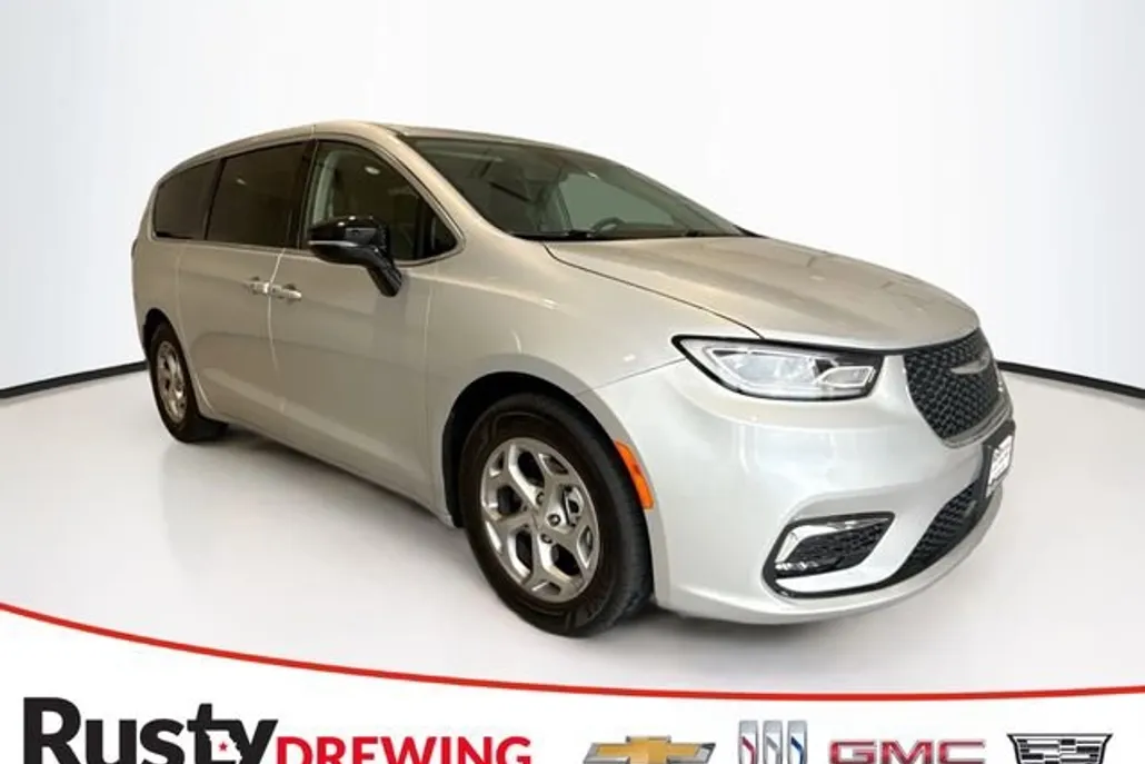 2024 Chrysler Pacifica Limited photo 1