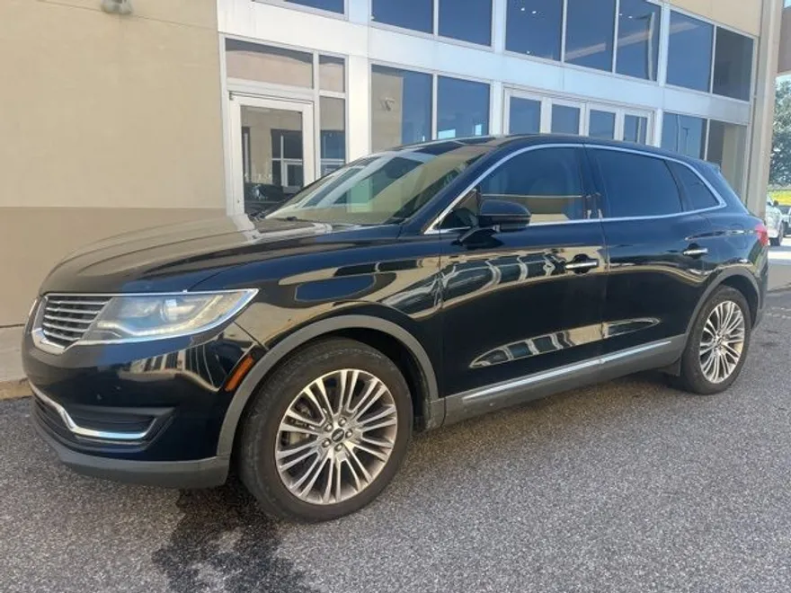 2017 Lincoln MKX Reserve photo 1