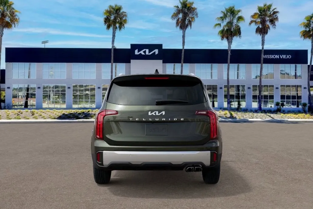 2025 Kia Telluride S photo 1