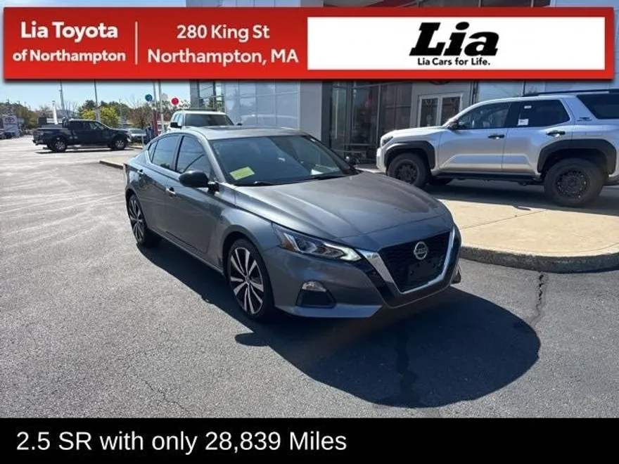 2019 Nissan Altima 2.5 SR photo 1