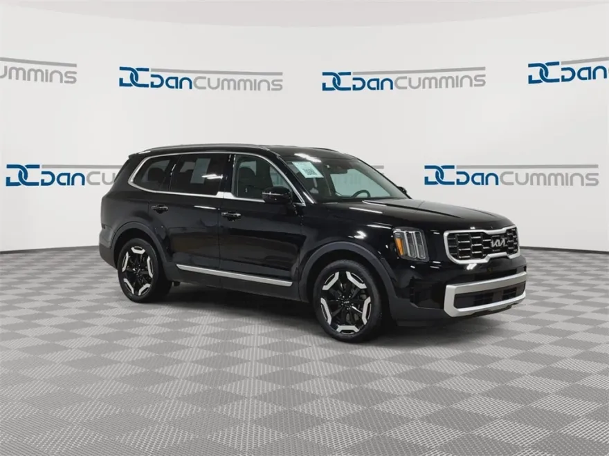 2023 Kia Telluride S photo 1