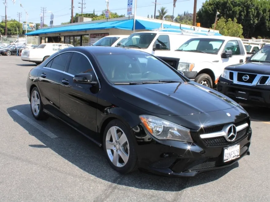 2016 Mercedes Benz CLA 250 photo 1
