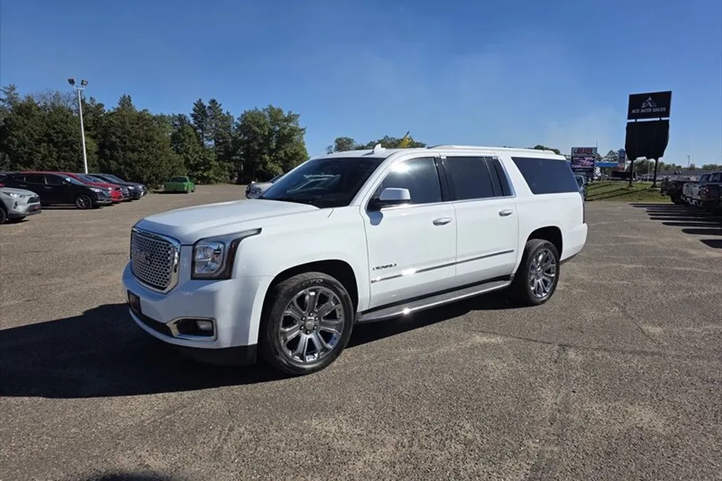 2016 Gmc Yukon XL Denali photo 1