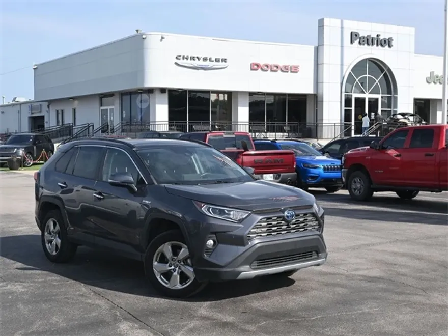 2021 Toyota RAV4 Hybrid Limited photo 1