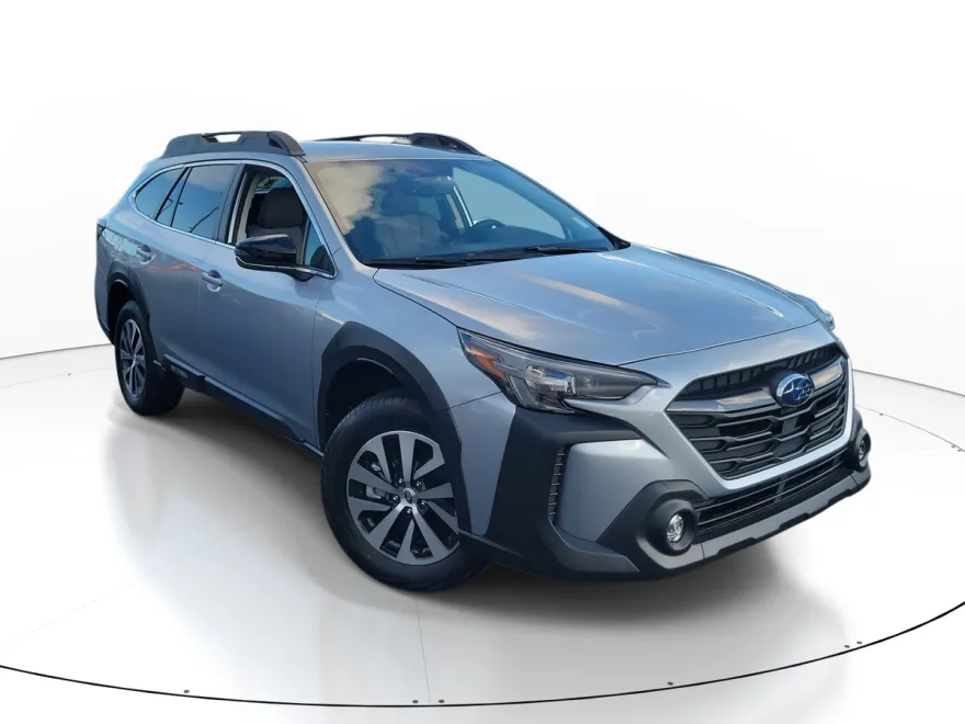 2025 Subaru Outback Premium photo 1