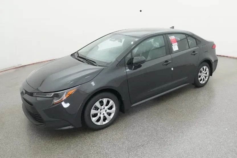 2026 Toyota Corolla LE photo 1
