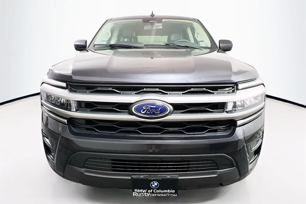 2024 Ford Expedition XLT photo 1