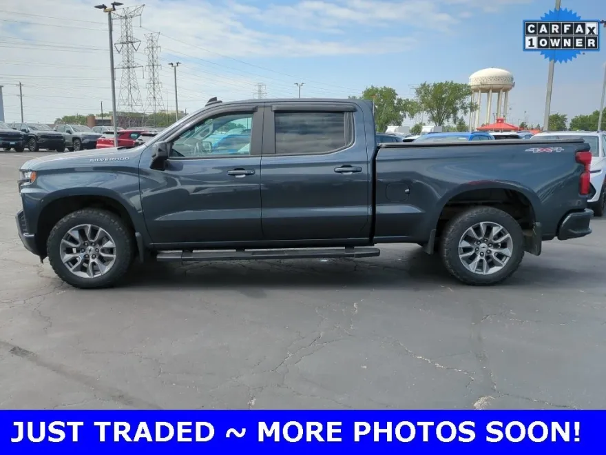 2021 Chevrolet Silverado 1500 RST photo 1