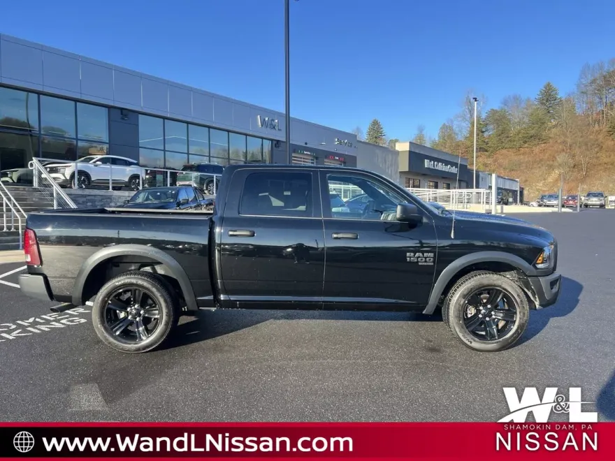 2024 Ram 1500 Classic SLT photo 1