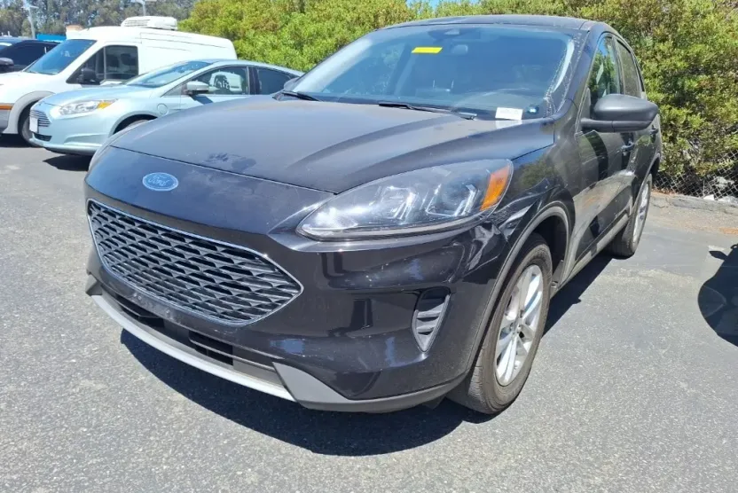 2022 Ford Escape SE photo 1