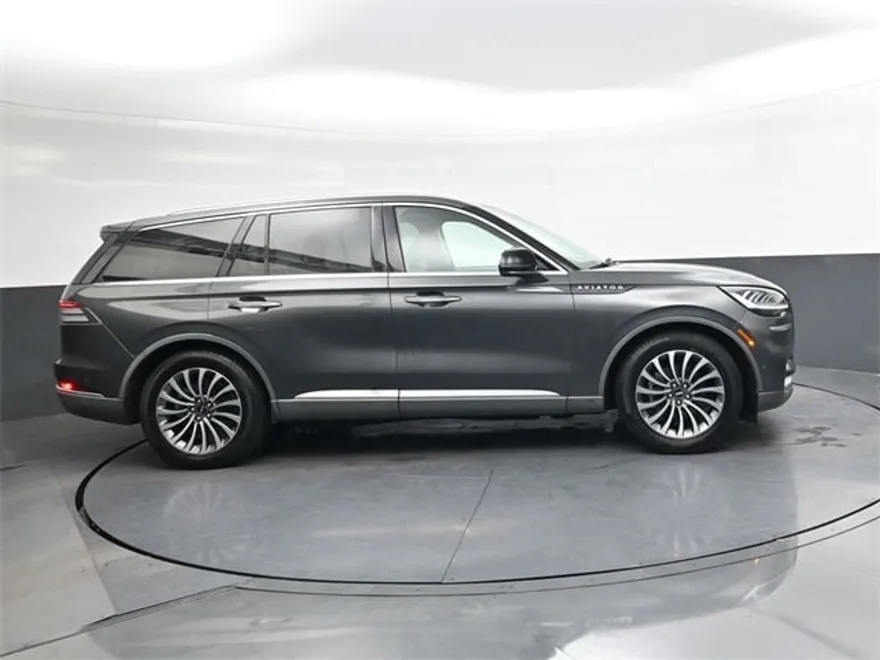 2020 Lincoln Aviator Reserve photo 1