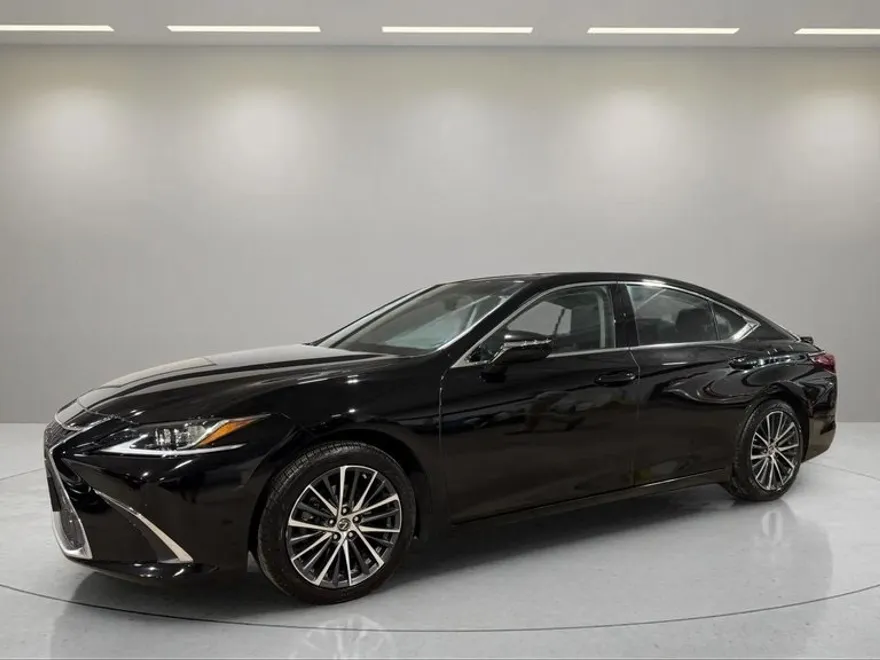 2022 Lexus ES 350 photo 1