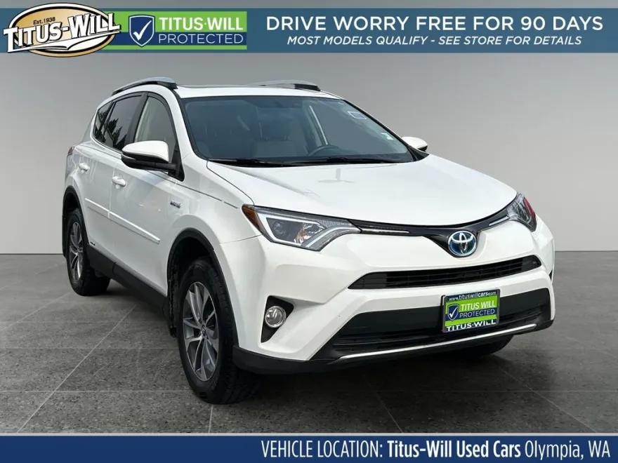 2016 Toyota RAV4 Hybrid XLE photo 1