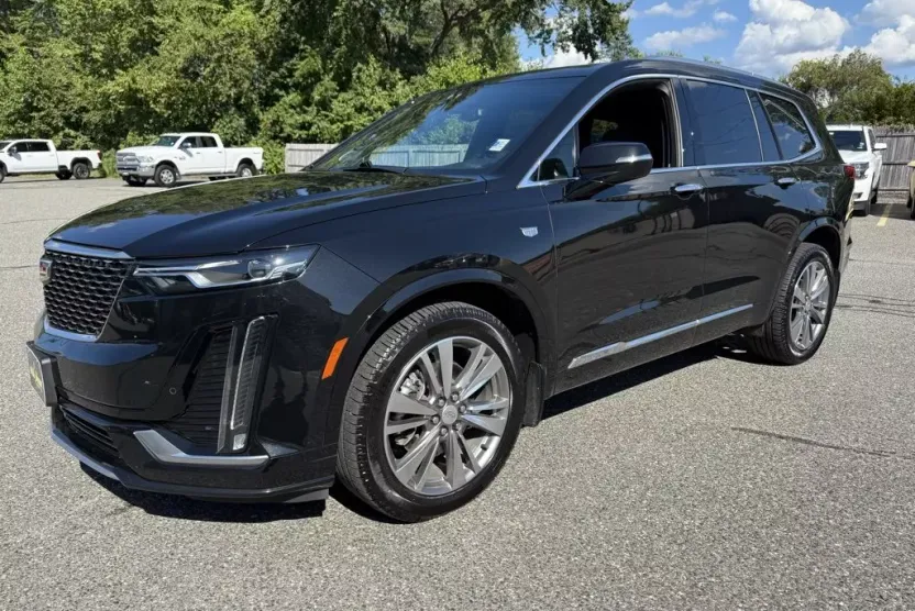 2021 Cadillac XT6 Premium Luxury photo 1