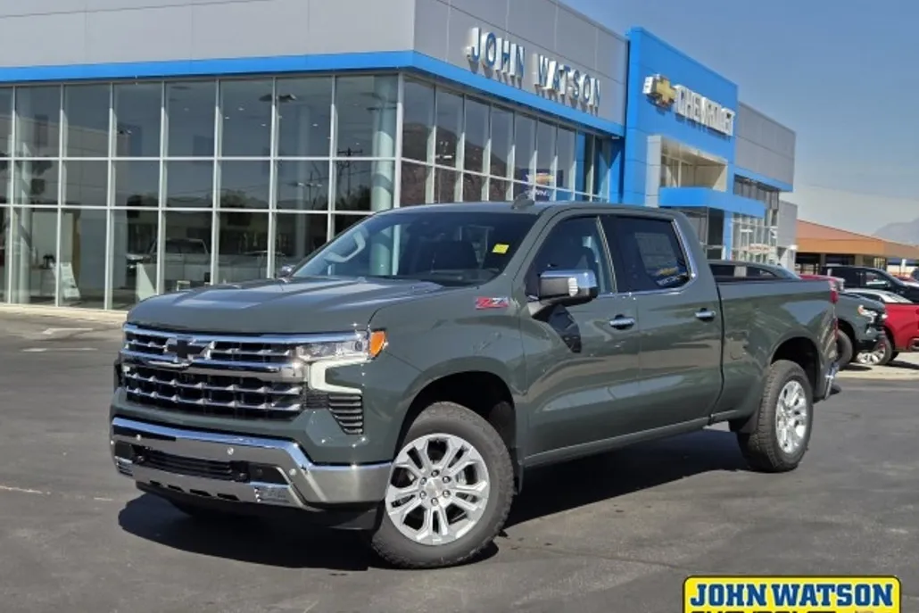 2026 Chevrolet Silverado 1500 LTZ photo 1
