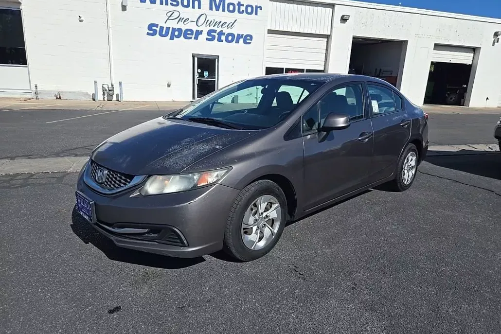 2013 Honda Civic LX photo 1