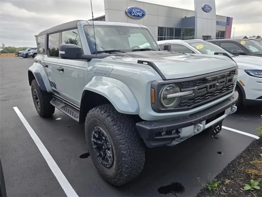 2024 Ford Bronco Raptor photo 1
