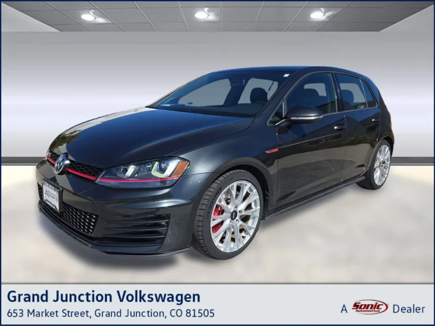 2016 Volkswagen Golf GTI Autobahn Performance photo 1