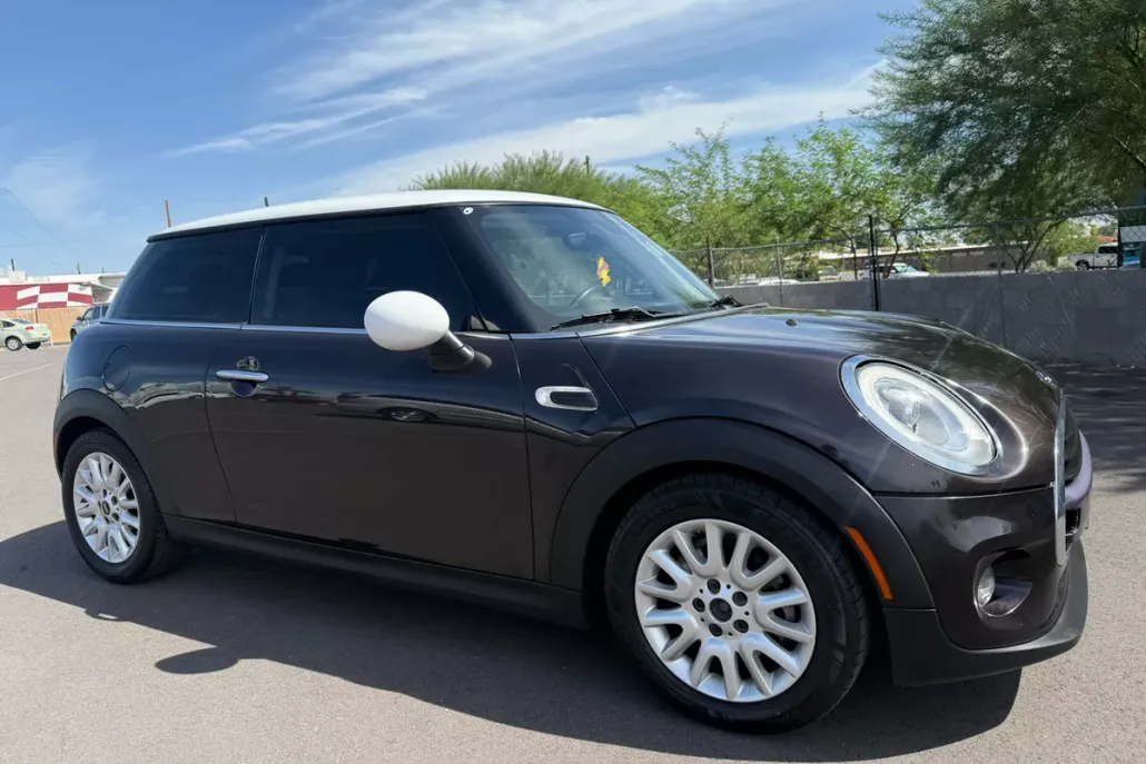 2016 Mini Cooper 2 Door Hardtop photo 1