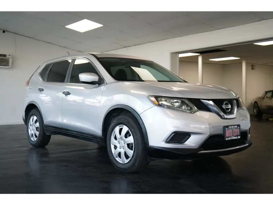 2016 Nissan Rogue photo 1