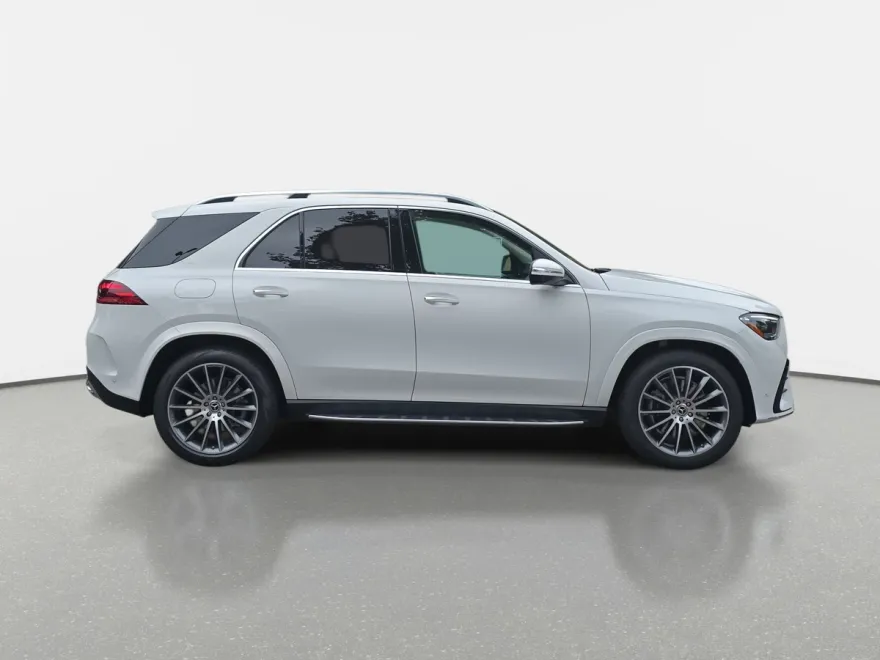 2026 Mercedes Benz GLE 450 4MATIC photo 1