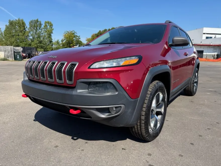 2014 Jeep Cherokee Trailhawk photo 1