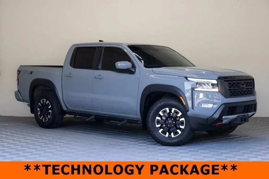 2023 Nissan Frontier PRO-X photo 1